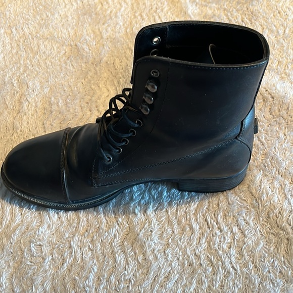 Auken Paddock Boots, Size 7.5. - Picture 3 of 4